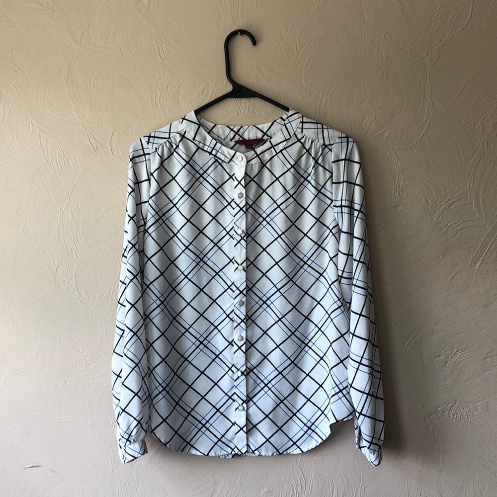 212 Collection button down blouse